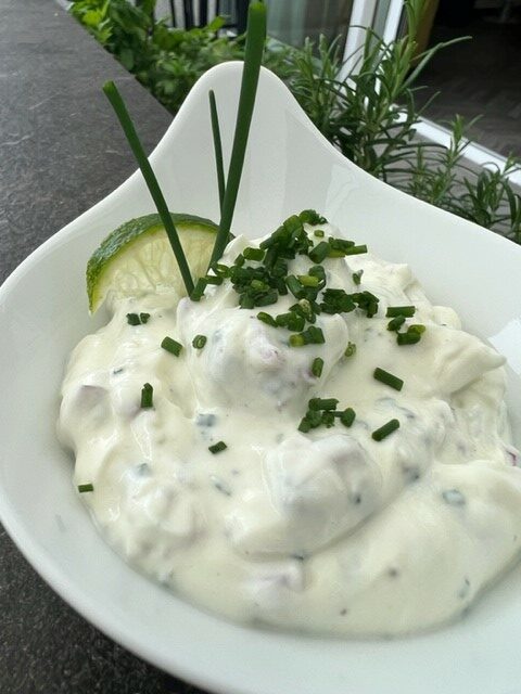 Sommerlicher Grill-Dip