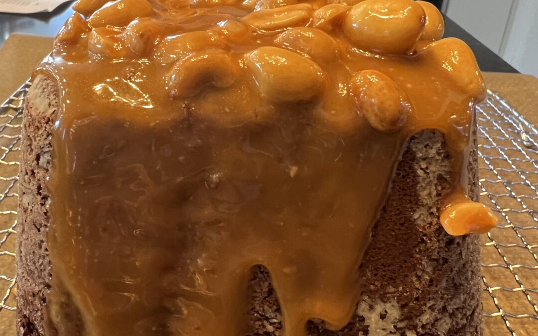 Schokokuchen mit gesalzenen Erdnüssen+ Karamell