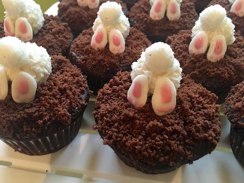Osterbacken mit Stefan: Osterhasen-Muffins – Deisel Küchenstudio