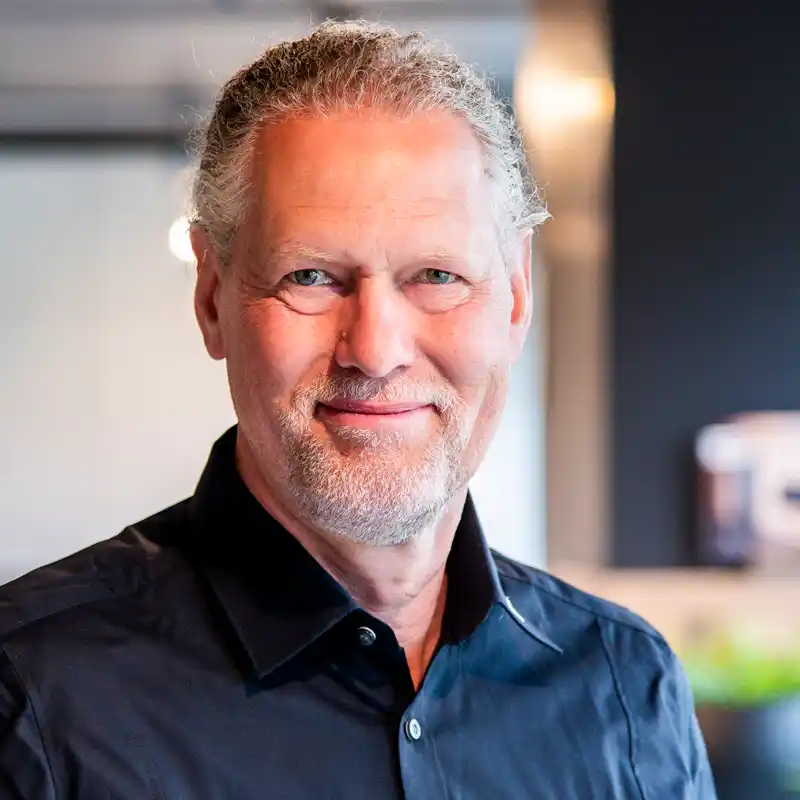Uwe Passauer - Verkauf im Deisel Küchenstudio
